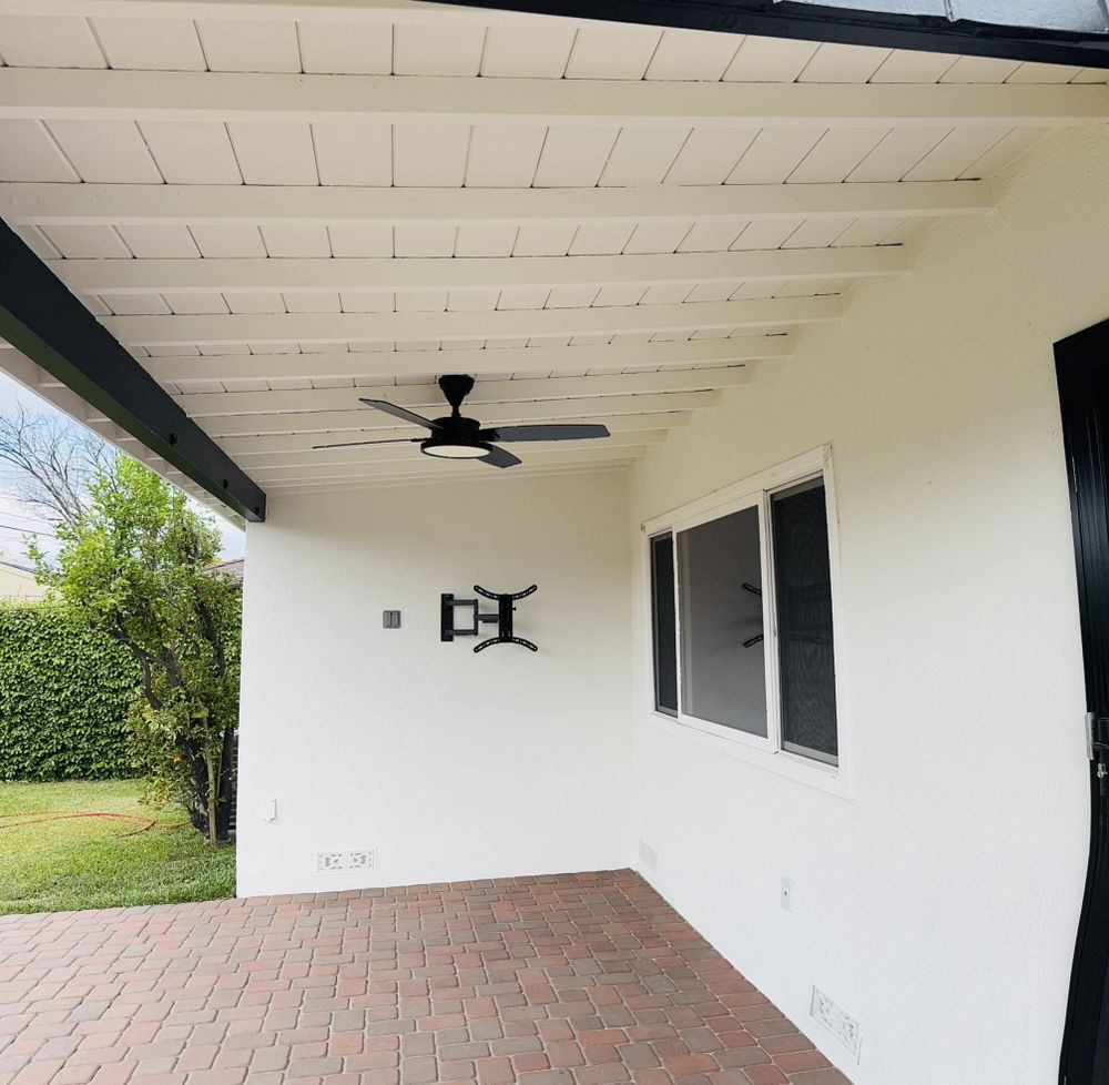 Slide of Carlos Martinez 