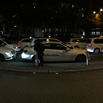 Dortmund Hauptbahnhof - There are at least THIRTY-THREE taxis in this pic, that's just insane - Train Stations Near Me - Dortmund, NW