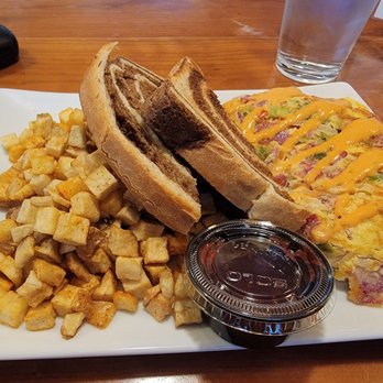 Dime Store - Corn beef omelet - Breakfast & Brunch Near Me - Detroit, Michigan