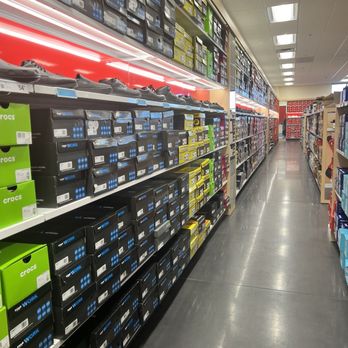 Famous Footwear - Accessories Near Me - Surprise, Arizona Famous Footwear - Accessories Near Me - Surprise, Arizona