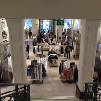 Zara - Grand building - Women's Clothing Near Me - Madrid, M