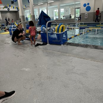 FOSS SWIM SCHOOL - Updated January 2026 - 2331 Willow Rd, Glenview, Illinois - Swimming Lessons