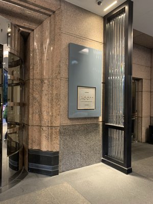 Four Seasons Hotel Chicago by null