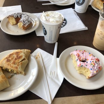 Top Pot Doughnuts - Bakeries Near Me - Seattle, Washington Top Pot Doughnuts - Bakeries Near Me - Seattle, Washington