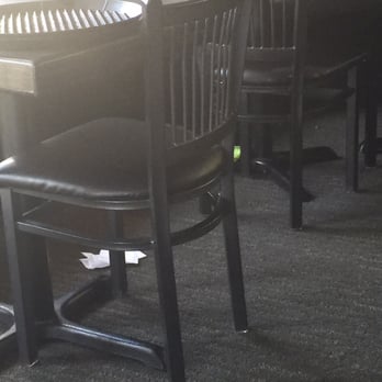 Pizza Guys - Dirty floor - Pizza Near Me - Dixon, California Pizza Guys - Dirty floor - Pizza Near Me - Dixon, California
