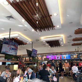 Manolo - Inside - Coffee & Tea Near Me - Miami Beach, Florida