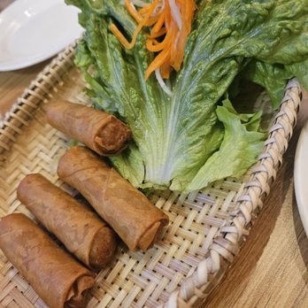 Mai’s Vietnamese Restaurant - Spring roll yum! - Vietnamese Near Me - Brooklyn, New York Mai’s Vietnamese Restaurant - Spring roll yum! - Vietnamese Near Me - Brooklyn, New York