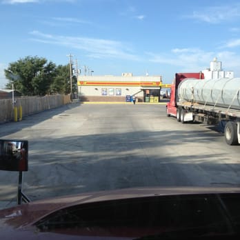 Love's Travel Stop - Gas Stations Near Me - Hooker, Oklahoma Love's Travel Stop - Gas Stations Near Me - Hooker, Oklahoma