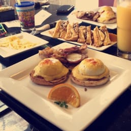 Eggs Benedict