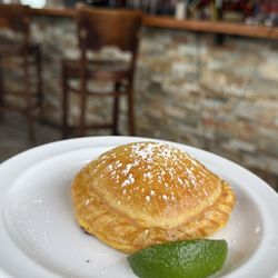 Brasas Peruanas - Beef empanada