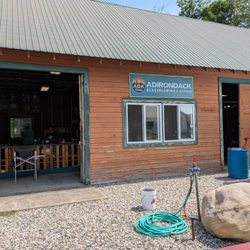 Adirondack Glassblowing Studio - Welcoming and open glass blowing studio