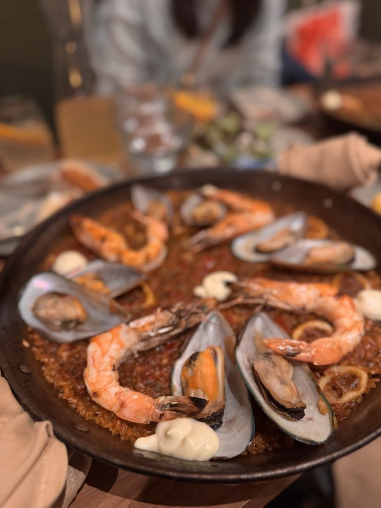 Social spots from Suspiro