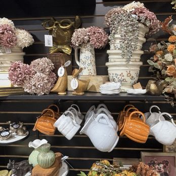 Vintage Vibe - Furniture Stores Near Me - Mansfield, Texas Vintage Vibe - Furniture Stores Near Me - Mansfield, Texas