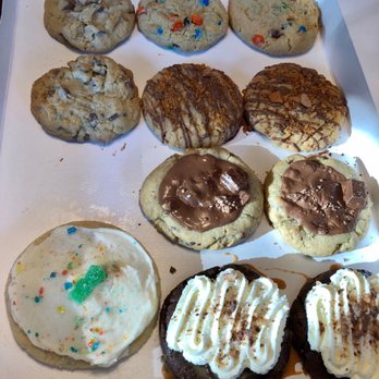 Crumbl - Dublin - Bakeries Near Me - Dublin, Ohio Crumbl - Dublin - Bakeries Near Me - Dublin, Ohio