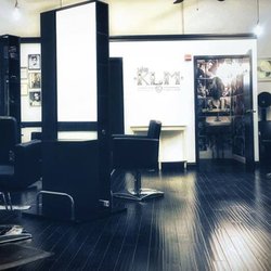 Salon KLM - Where the magic happens.