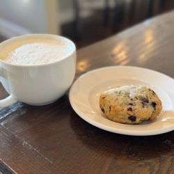Birch & Banyan Coffee - scone and latte