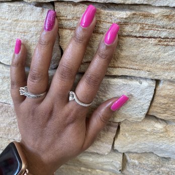 Canvas Nails & Spa - Gel manicure - Nail Salons Near Me - Chandler, Arizona