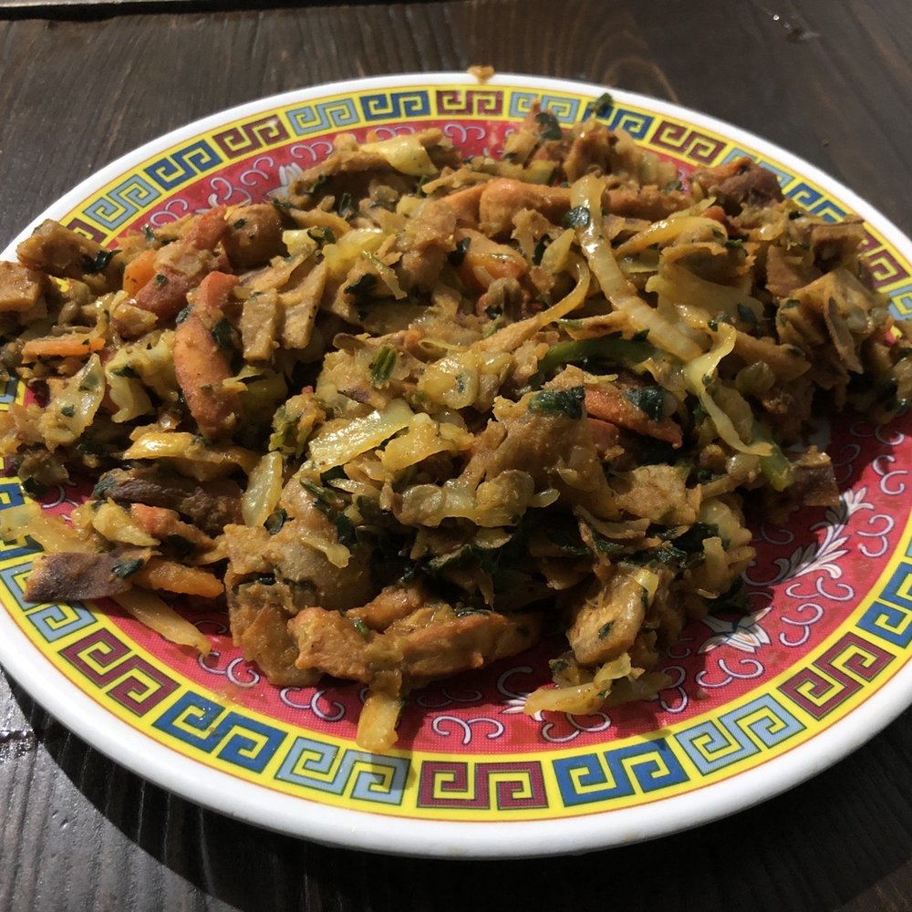 Mogadishu Restaurant - K-Kay: spiced and sautéed chicken stir fried with veggies and bits of chopped chapati - African Near Me - Chicago, Illinois