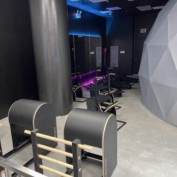 DomeFit 360 - Pilates machines: barrel, bench and reformer - Gyms Near Me - New York, New York DomeFit 360 - Pilates machines: barrel, bench and reformer - Gyms Near Me - New York, New York