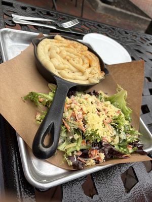 Lucky Well Irish Pub & Eatery by null