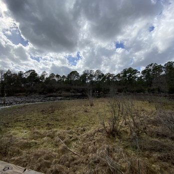Halyburton Park - Parks Near Me - Wilmington, North Carolina