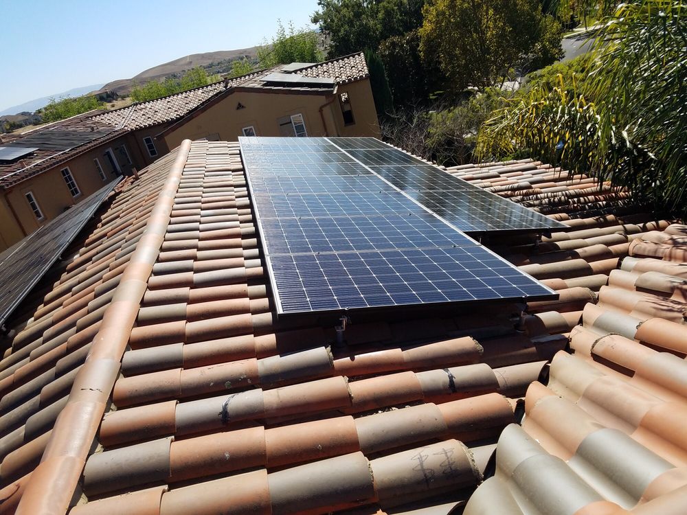 Slide of Wholly Solar