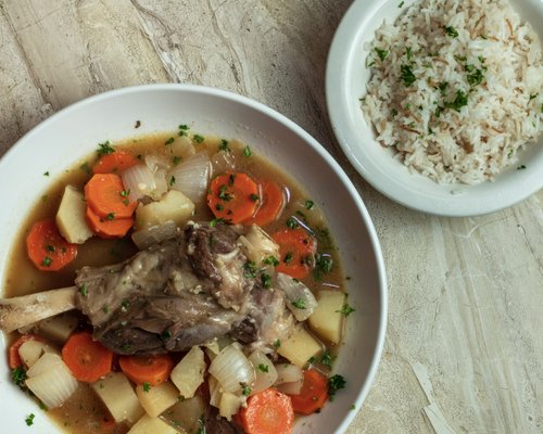 Arabesque on Devine by null