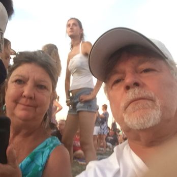 Hometown Rising - Enjoying the music - Festivals Near Me - Louisville, Kentucky Hometown Rising - Enjoying the music - Festivals Near Me - Louisville, Kentucky