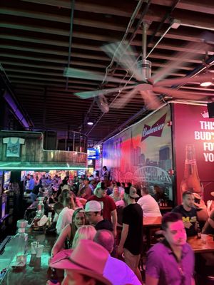 Honky Tonk Central by null