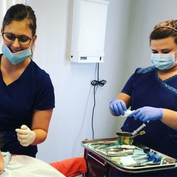 POMS Facial Surgery - Our friendly staff