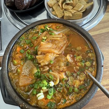 Myung Ga Haejangguk - Seonjihaejangguk - Korean Near Me - Gardena, California