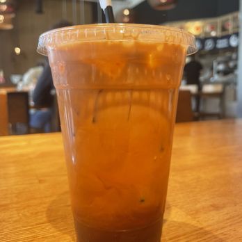 Umaka Ramen - Thai tea - Ramen Near Me - Skokie, Illinois