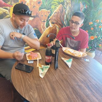 21 Cinnamon Place - Sandwiches Near Me - Edmond, Oklahoma