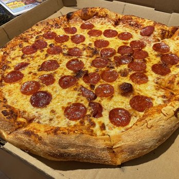 Market Basket - Large 1 topping weekly pizza special for only $10.99 and it's a 19 inch pizza!! Delicious! - Grocery Near Me - Westbrook, Maine