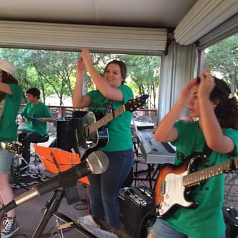 LJE Music Lessons - Engaging the audience at Bobby J's - Musical Instruments & Teachers Near Me - San Antonio, Texas