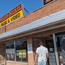 Wooden Nickel Music - Great location
