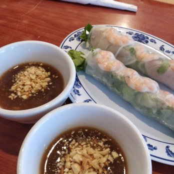 Vung Tau Pho & Grill - Spring rolls with peanut sauce - Delis Near Me - Lincoln, Nebraska Vung Tau Pho & Grill - Spring rolls with peanut sauce - Delis Near Me - Lincoln, Nebraska