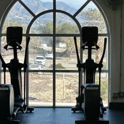 Crescenta Valley Family YMCA - Nice views Jan 2025