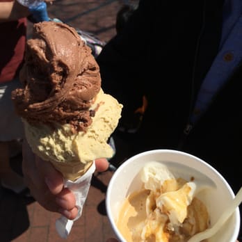 Pitango Gelato & Coffee - Pistachio with Chocolate on the left and Hazelnut Expresso - Ice Cream & Frozen Yogurt Near Me - Baltimore, Maryland