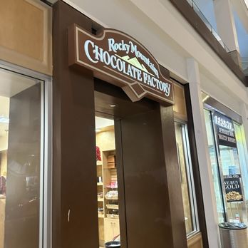 Rocky Mountain Chocolate Factory - Entrance - Chocolatiers & Shops Near Me - Brea, California