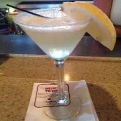 Applebee's Grill + Bar - Chilled lemontini
