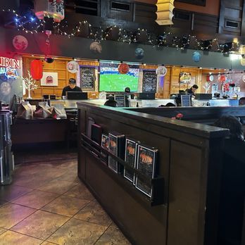 Sushi Planet -Moorpark - Inside sitting area .. to the right - Japanese Near Me - Moorpark, California Sushi Planet -Moorpark - Inside sitting area .. to the right - Japanese Near Me - Moorpark, California