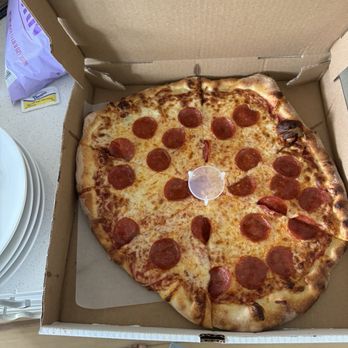 Frank's Pizza & Subs - 14 in pepperoni pizza - Pizza Near Me - Newport, North Carolina Frank's Pizza & Subs - 14 in pepperoni pizza - Pizza Near Me - Newport, North Carolina