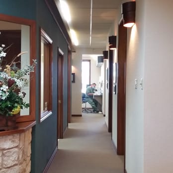 Robert E Weygandt ,DDS - Our dental office hallway - Cosmetic Dentists Near Me - Plano, Texas Robert E Weygandt ,DDS - Our dental office hallway - Cosmetic Dentists Near Me - Plano, Texas