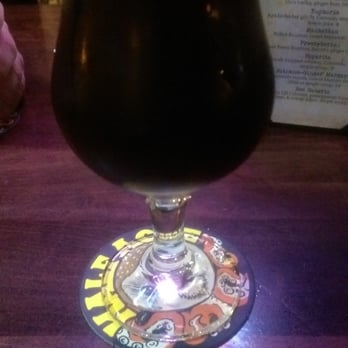 The Franklin Tap - Craft 7 Swans are Swimming - American Near Me - Chicago, Illinois