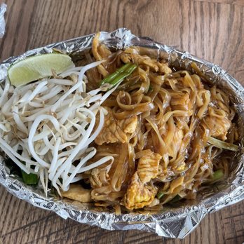 Sticky Rice - Richardson - Chicken Pad Thai - Thai Near Me - Richardson, Texas Sticky Rice - Richardson - Chicken Pad Thai - Thai Near Me - Richardson, Texas
