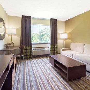 Super 8 by Wyndham Perry - Guest room - Hotels Near Me - Perry, Oklahoma Super 8 by Wyndham Perry - Guest room - Hotels Near Me - Perry, Oklahoma