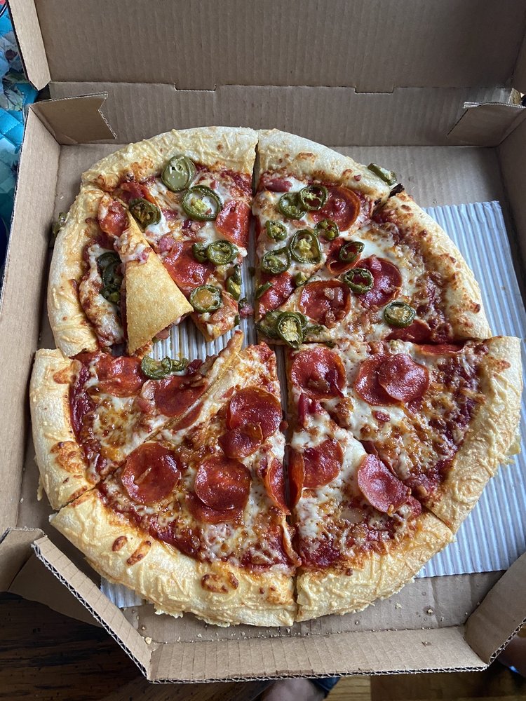 PIZZA HUT 2711 S Hazel St, Pine Bluff, Arkansas Pizza Restaurant