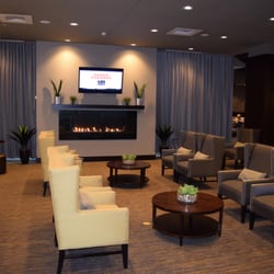 Holiday Inn & Suites - East Peoria