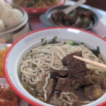 California Beef Noodle - Chinese Near Me - Toronto, Ontario California Beef Noodle - Chinese Near Me - Toronto, Ontario